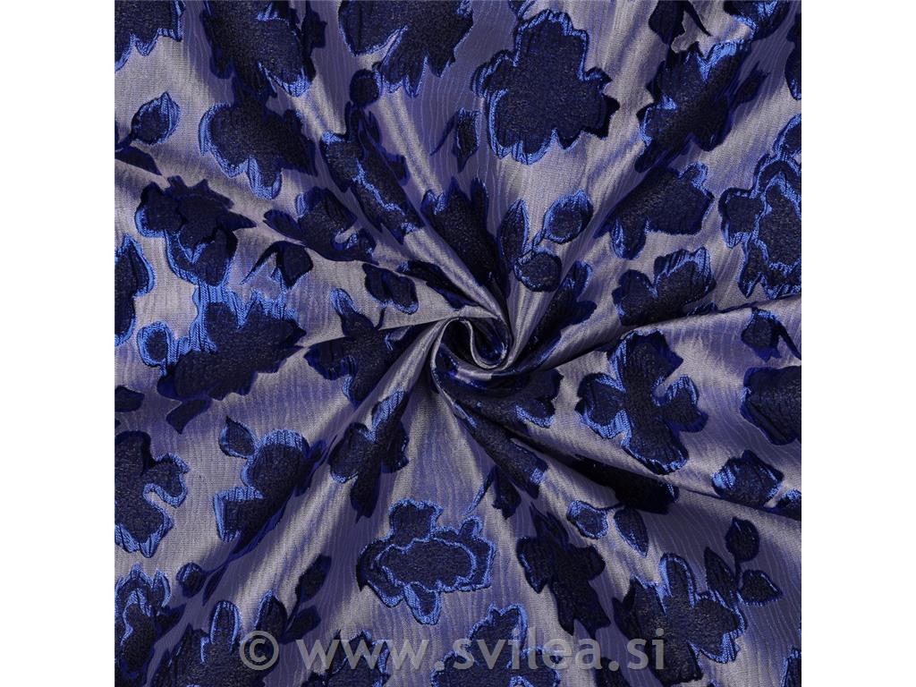 Jacquard - pariško modre bleščeče rože na srebrni osnovi